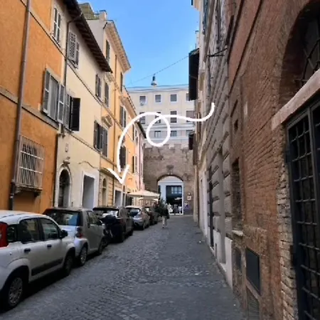 Casa Lella Al Borgo Pio, A Pochi Passi Da San Pietro Apartment *